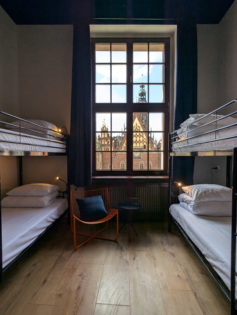 Żeńskie Dormitorium 6-osobowe